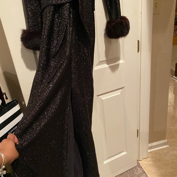 Black Evening Dress - Picture 2 of 4